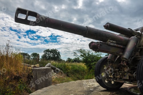 Preview: Historical artillery gun on the wheels from the World War II, Grandcamp-Maisy, Normandy, France