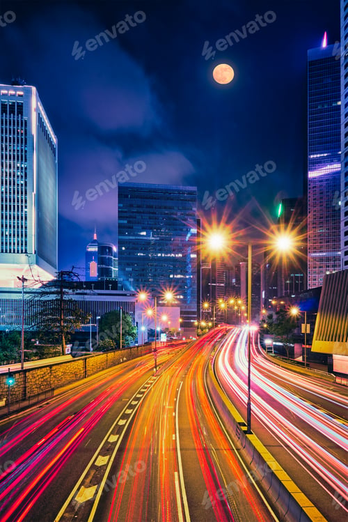 Preview: Street traffic in Hong Kong at night