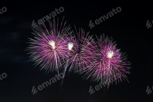 Preview: Colorful fireworks display.