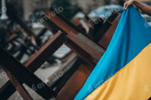 Preview: The Ukrainian flag hangs on barricades in the city