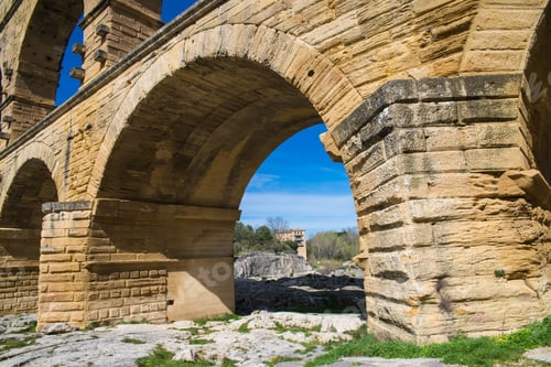Preview: The Pont du Gard bridge