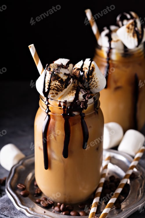 Preview: Iced coffee with toasted marshmallow