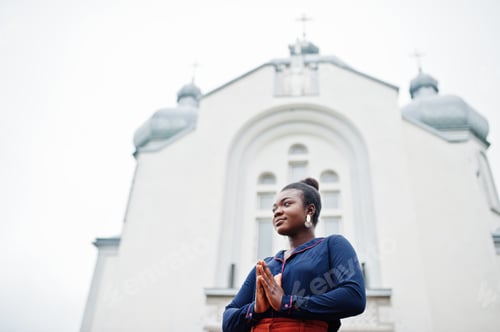 Preview: African businesswoman and car