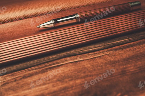 Preview: Luxurious rollerball pen on a wooden background