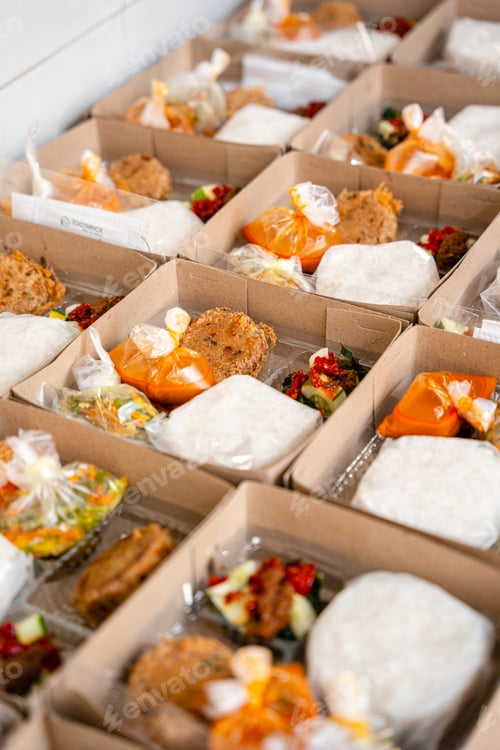 Preview: Prepared Food Boxed Meals for Catering
