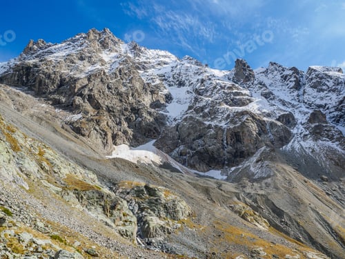 Preview: Muande valley and Muande lake in Ecrins national park, France