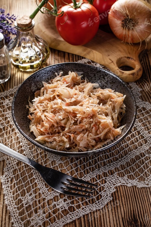 Preview: Stewed cabbage with onion and tomato.
