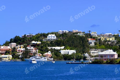 Preview: Colorful pastel buildings in the port town of Hamilton on the island of Bermuda