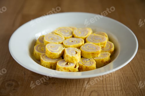Preview: egg roll with fish paste
