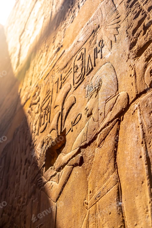 Preview: Detail of beautiful natural light on an ancient egyptian drawings inside the Luxor Temple