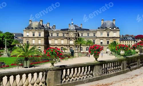 Preview: Luxembourg Palace and park