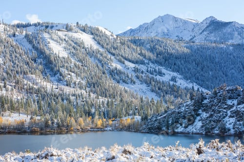 Vorschau: See in der Sierra Nevada