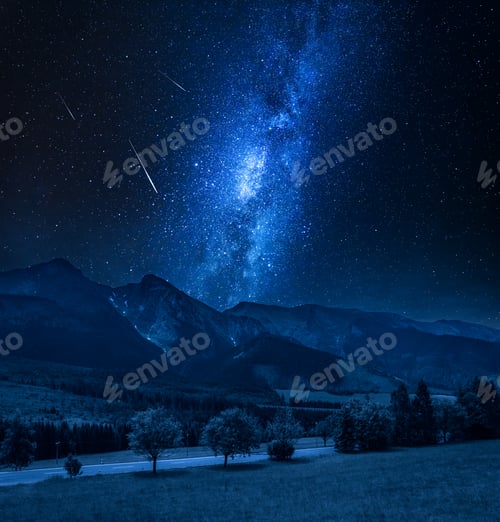 Vista previa: Milky way over Tatra mountains in Slovakia