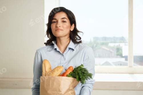 Preview: cute brunette food bag vegetables healthy food lifestyle