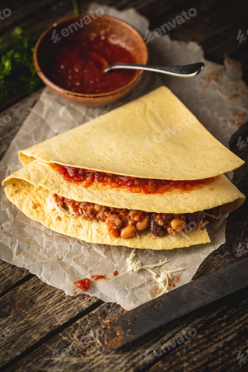 Preview: sandwich with ground meat