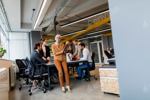 Preview: Business people in the office