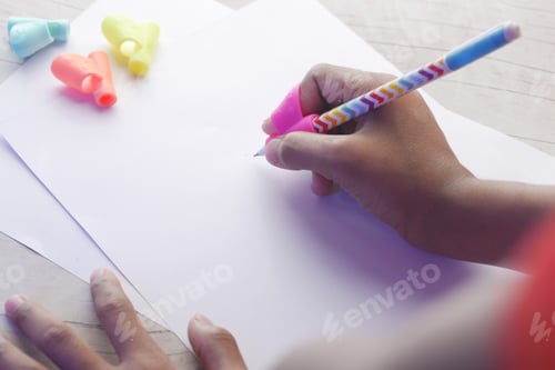 Preview: childing using writing corrector pen holder postures grip