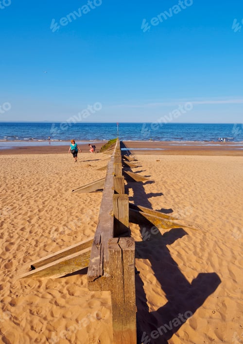 Preview: Portobello Beach