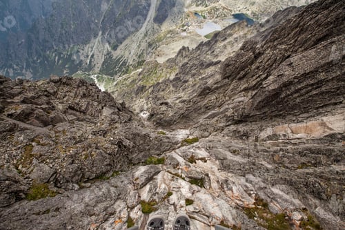 Preview: Stunning view from the steep cliff on Lomnicky Stit peak