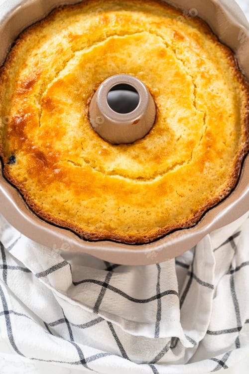 Preview: Crafting Lemon, Blueberry, and Vanilla Bundt Cakes