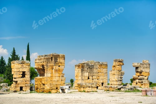 Preview: Ancient ruins of Hierapolis, in Pamukkale, Turkey
