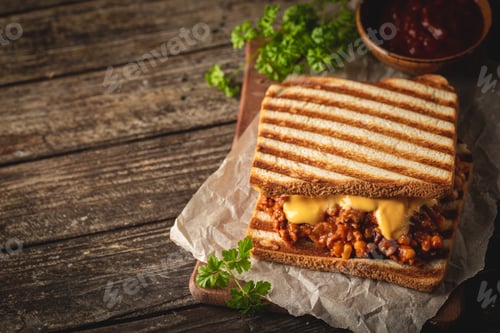 Preview: sandwich with ground meat