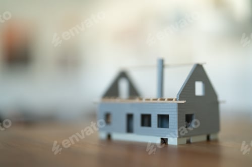 Preview: Miniature House under construction
