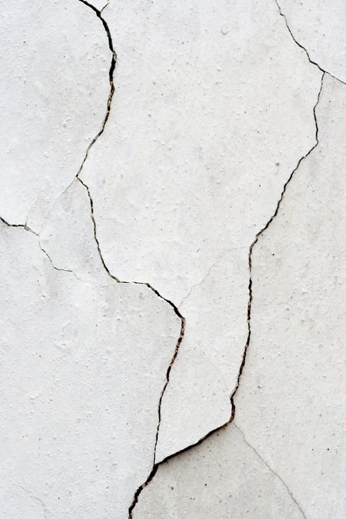 Preview: Old Wall With Cracked White Lime Plaster
