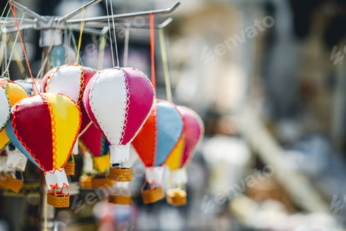 Preview: Handmade hot air balloons souvenirs