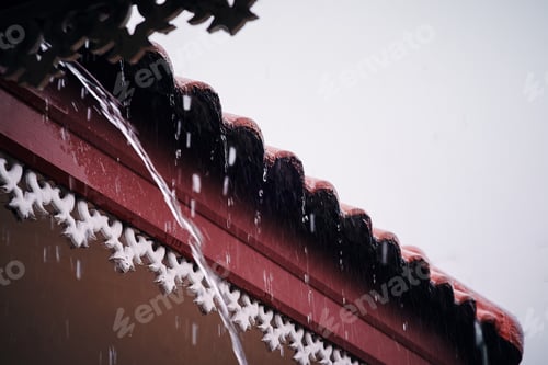 Preview: The stream from the roof on a rainy day