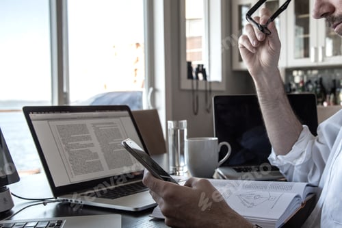 Preview: Reading and using computer and phone
