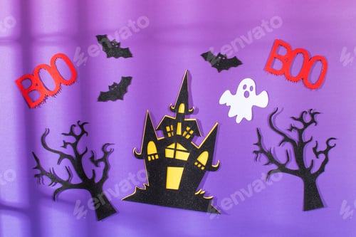 Preview: Halloween background on purple background