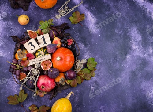 Preview: Halloween composition with autumn fruits