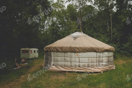 Preview: in the camp of alternative lifestyle