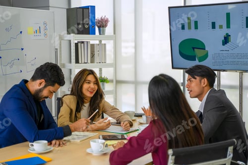 Preview: White collar worker are meeting at office.