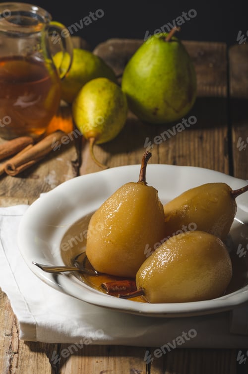 Preview: Pears glazed in tea and cinnamon