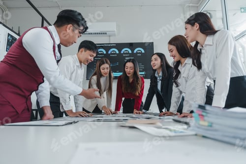 Preview: Marketing professionals discussing consumer demographics in a meeting