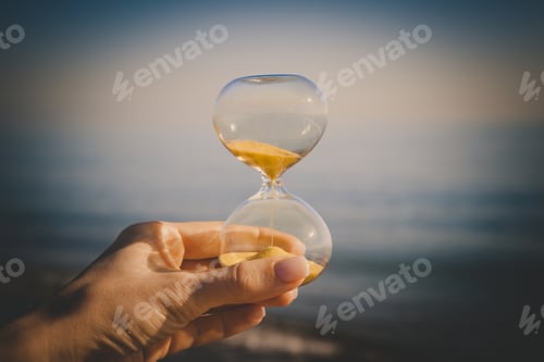 Preview: Sand in the hourglass