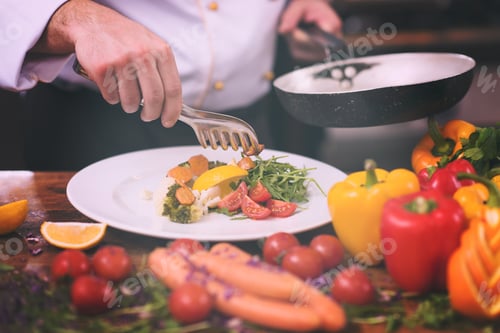Preview: chef serving vegetable salad