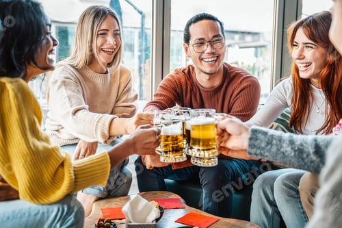 Preview: Millennial happy student people celebrating together - Food and beverage lifestyle concept