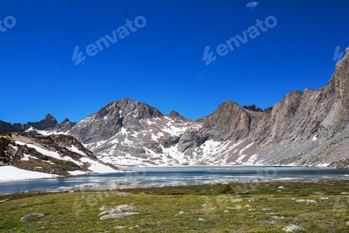 Preview: Wind river range