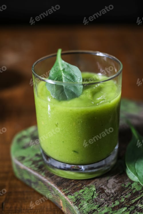 Preview: Vegan vegetable and ginger smoothie
