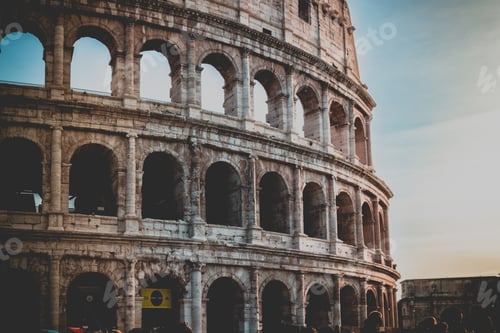 Preview: Roma