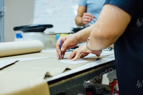 Preview: Designing the leather to upholstery