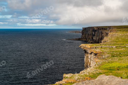 Preview: Cliff in Ireland