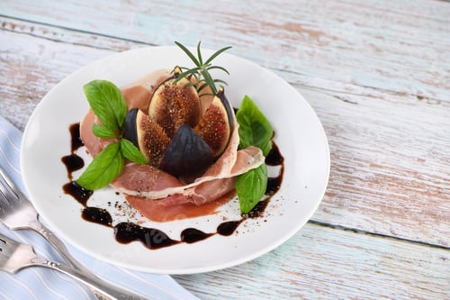 Preview: Parma ham and figs