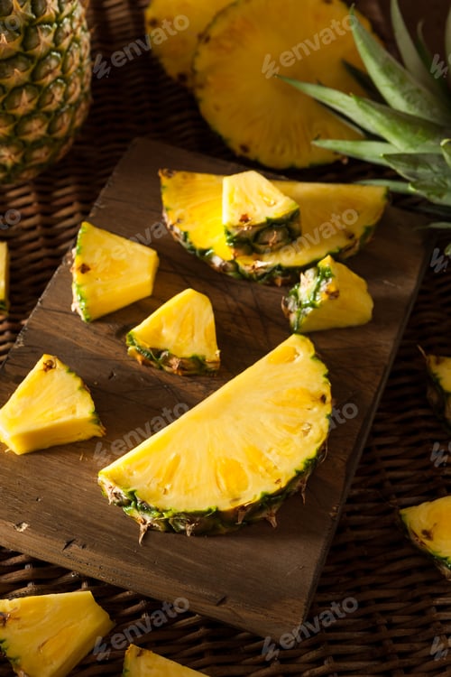Preview: Organic Raw Yellow Pineapple
