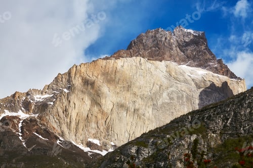 Vorschau: Felsformationen von Cuernos del Paine, Chile.