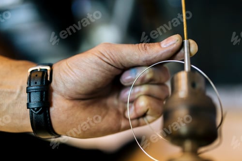 Preview: DIY, metal string wrapped around drill