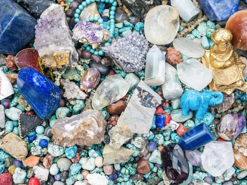 Preview: Stones and minerals at the flee market stall